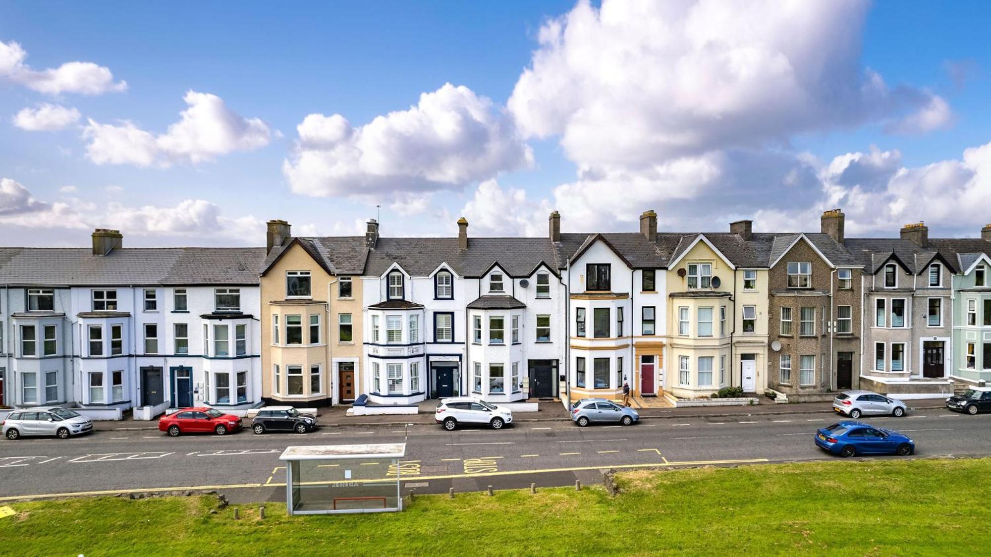 1 Dunluce Park - Portrush By The Sea Appartement Buitenkant foto